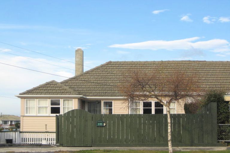 Photo of property in 16 Puketai Street, Andersons Bay, Dunedin, 9013