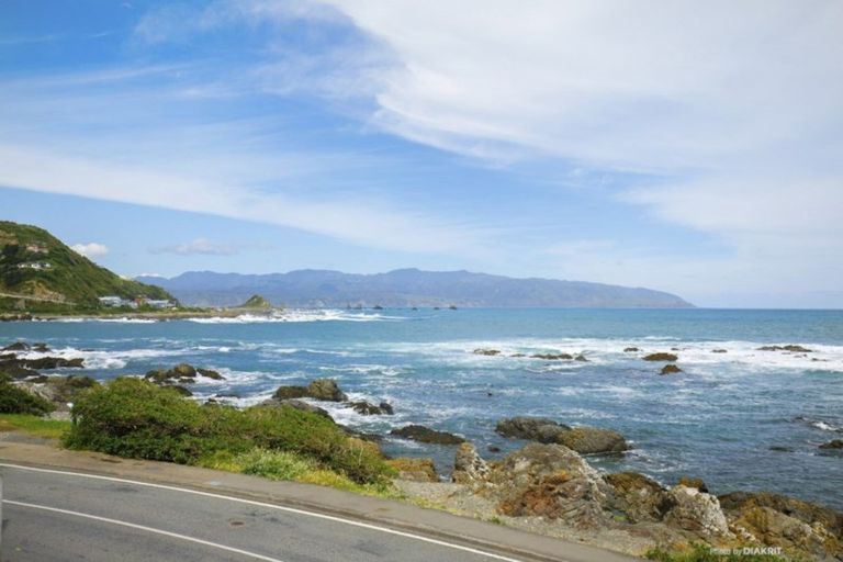 Photo of property in 144 Owhiro Bay Parade, Owhiro Bay, Wellington, 6023