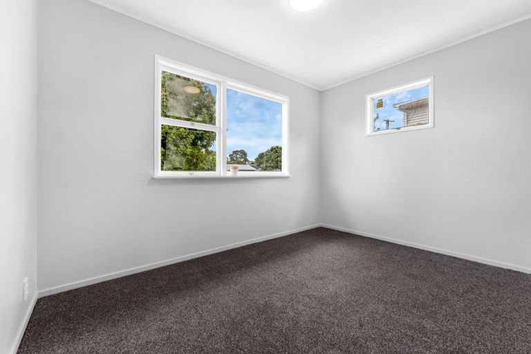 Photo of property in 1/116 Beaumonts Way, Manurewa, Auckland, 2102