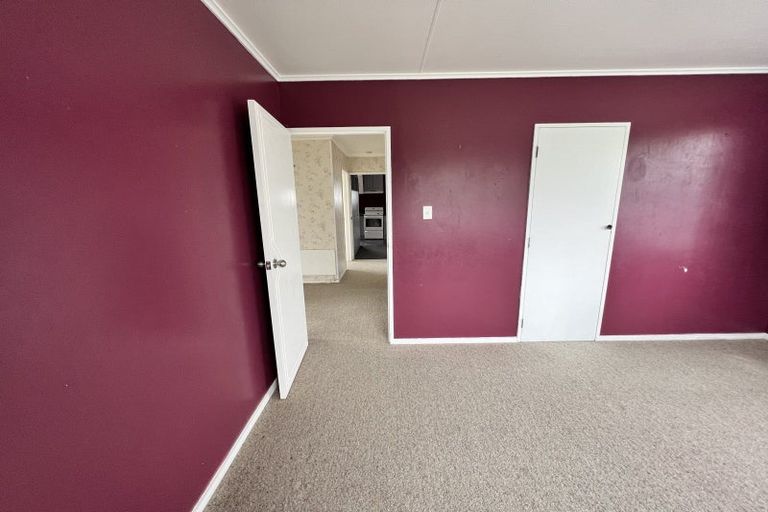 Photo of property in 19 Burgoyne Street, Woodville, 4920