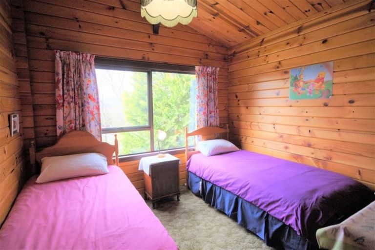 Photo of property in 11 Chalet Crescent, Hanmer Springs, 7334