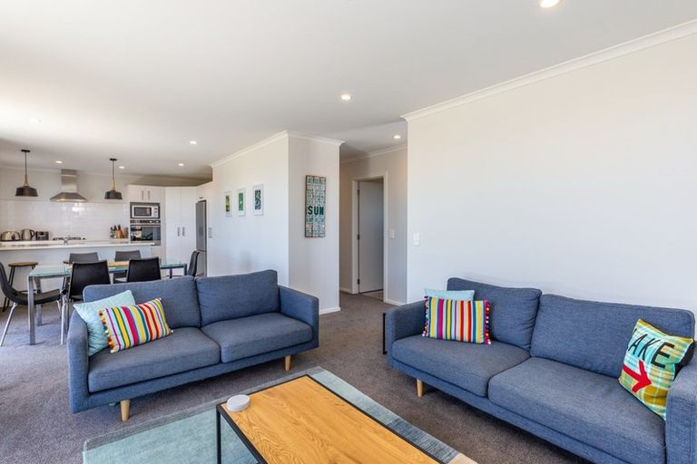 Photo of property in 33 Harakeke Drive, Wharewaka, Taupo, 3330