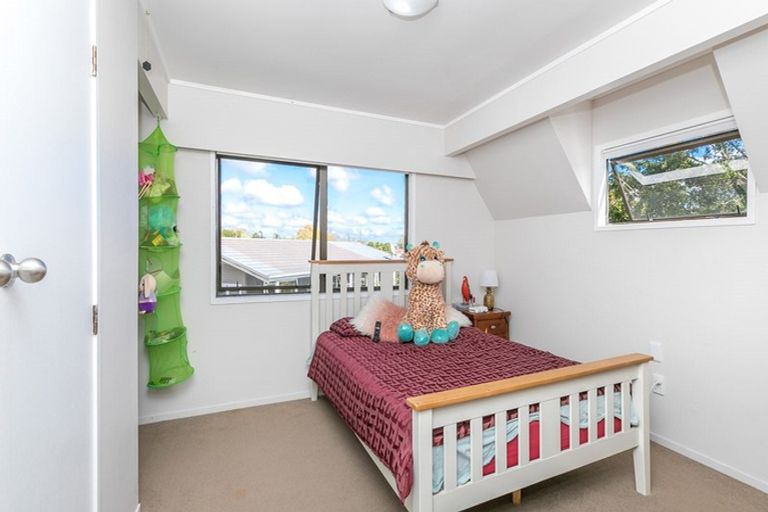 Photo of property in 36 Pohutukawa Drive, Pukete, Hamilton, 3200