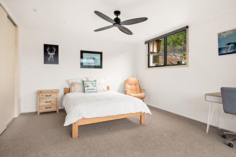 Photo of property in 8a Schoolhouse Bay Road, Kawau Island, 0920