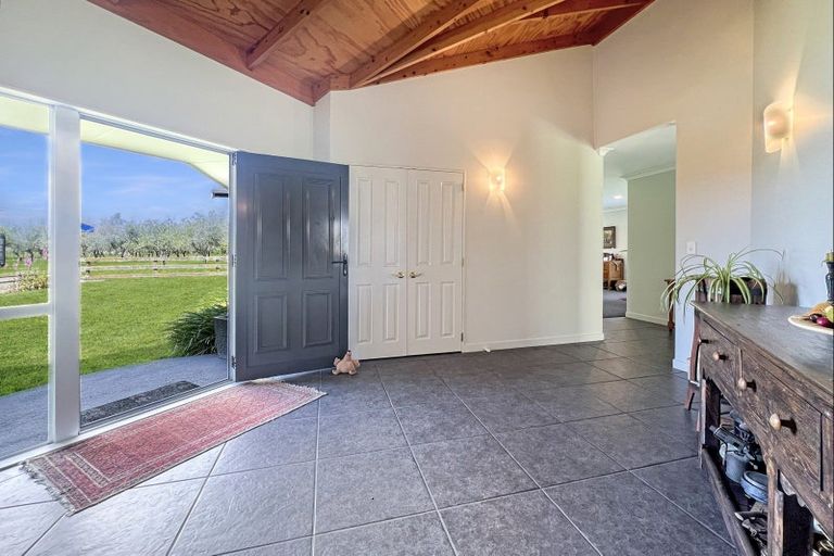 Photo of property in 2 Edgehaven Lane, Te Teko, Whakatane, 3193
