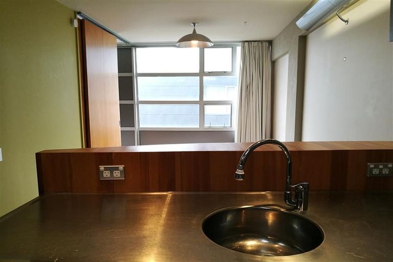 Photo of property in St Pauls Apartments, 81/43 Mulgrave Street, Thorndon, Wellington, 6011