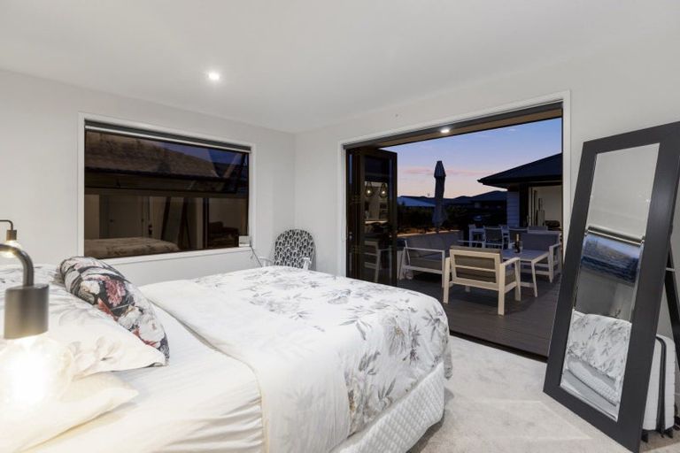 Photo of property in 76 Puhirake Crescent, Pyes Pa, Tauranga, 3112