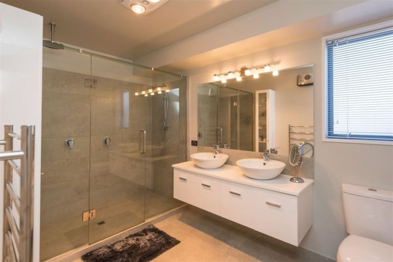 Photo of property in 31 Davaar Crescent, Broomfield, Christchurch, 8042