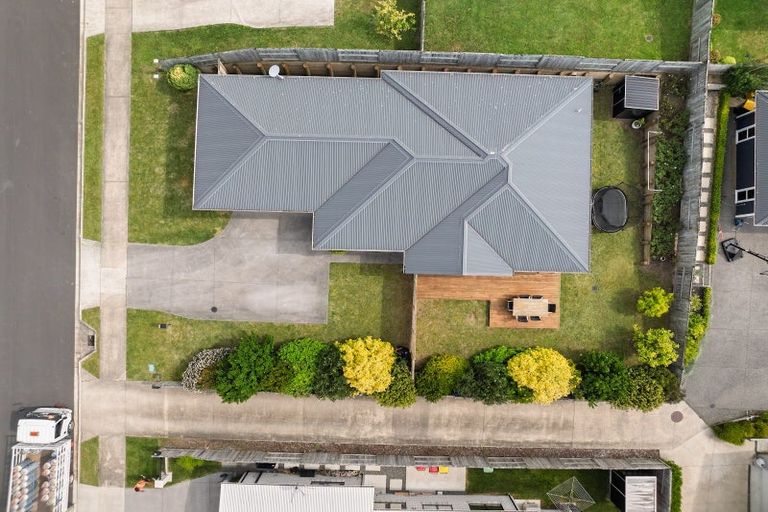 Photo of property in 16 Sharman Place, Pyes Pa, Tauranga, 3112