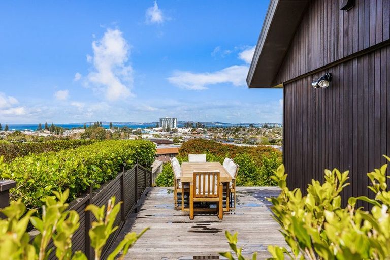 Photo of property in 53 The Ritz, Orewa, 0931