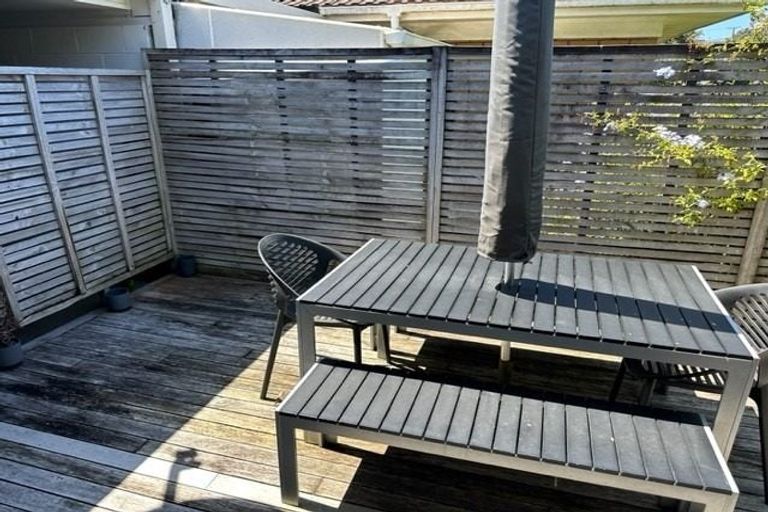 Photo of property in 1/51 Prospect Terrace, Milford, Auckland, 0620