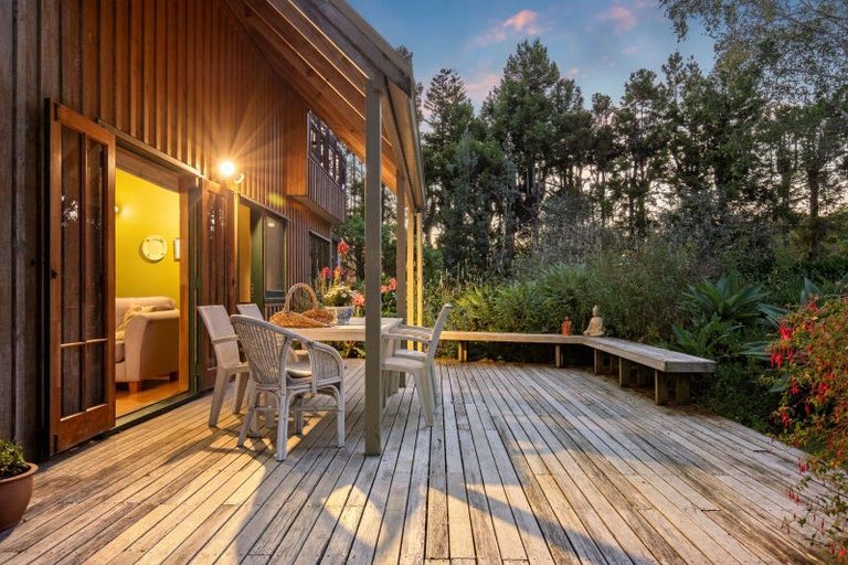 Photo of property in 226 Pukekohe East Road, Pukekohe East, Pukekohe, 2677