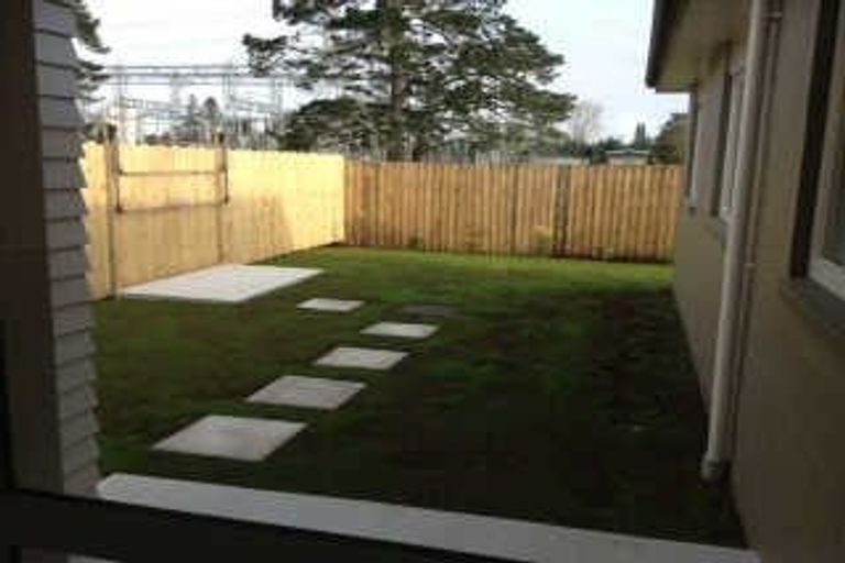 Photo of property in 52 Popokatea Drive, Takanini, 2112