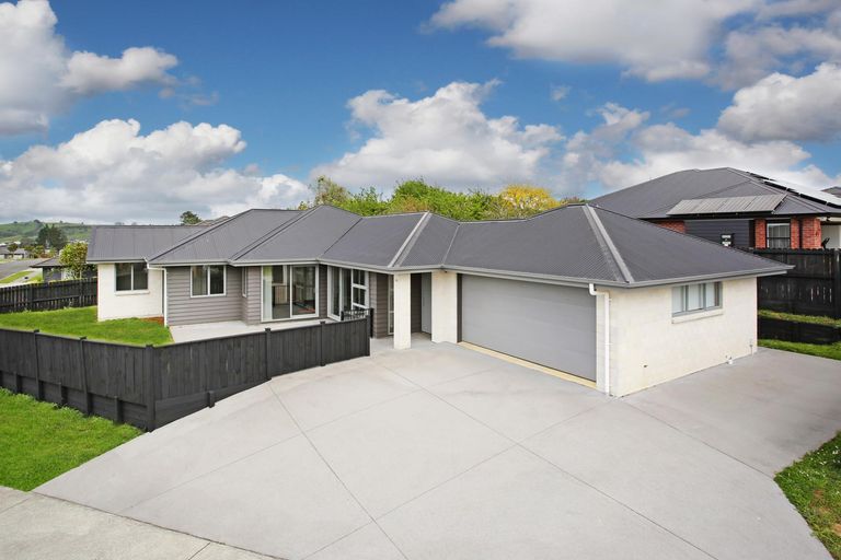 Photo of property in 6d Pyne Crescent, Pokeno, 2402