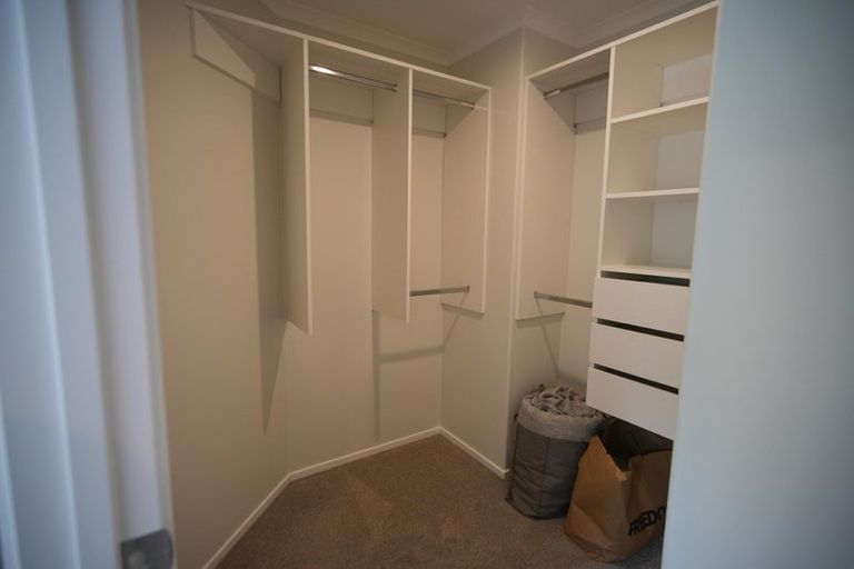 Photo of property in 47 Metoriti Crescent, Karaka, 2124