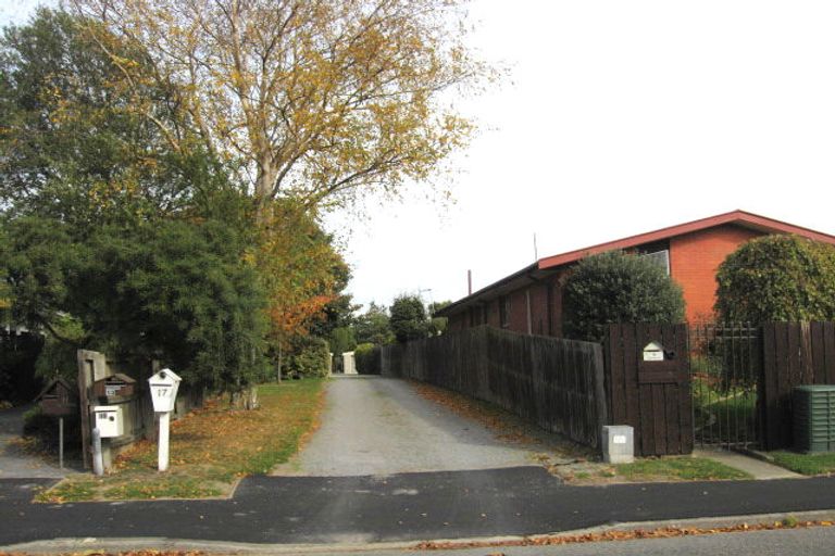 Photo of property in 15 Doncaster Street, Sockburn, Christchurch, 8042