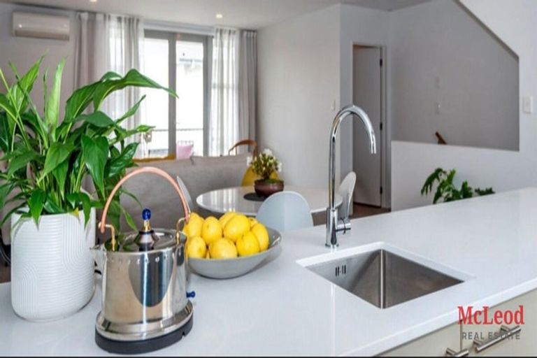 Photo of property in 5/44 Packe Street, Edgeware, Christchurch, 8013