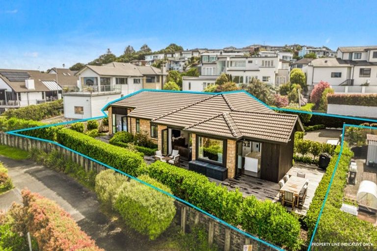 Photo of property in 53 The Ritz, Orewa, 0931