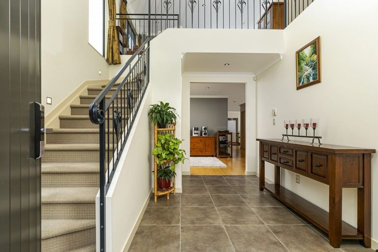 Photo of property in 30e Schnapper Rock Road, Schnapper Rock, Auckland, 0632