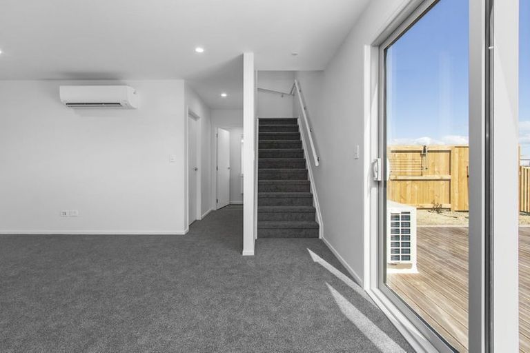 Photo of property in 4 Selkirk Lane, Hamilton Lake, Hamilton, 3204