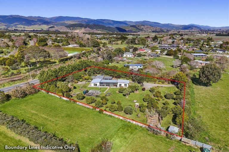Photo of property in 4a Wairiri Street, Ohau, Levin, 5570