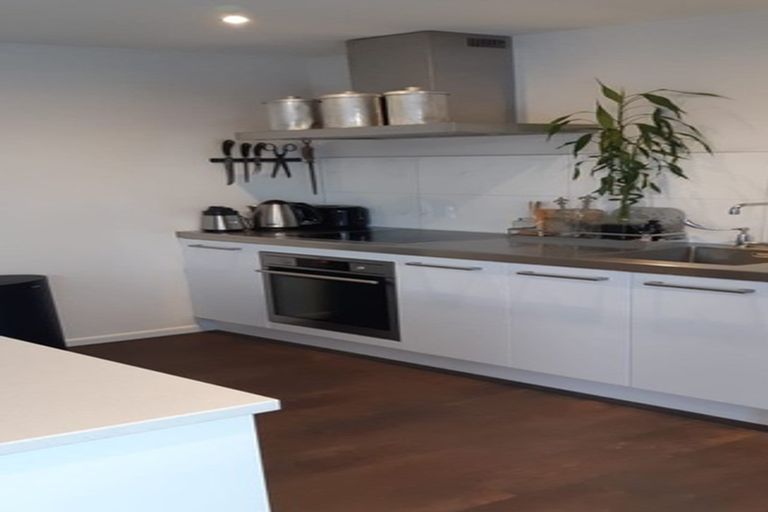 Photo of property in 2/521 Marine Parade, South New Brighton, Christchurch, 8062