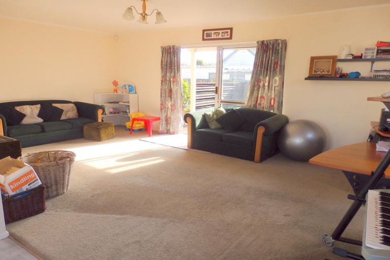 Photo of property in 111 Tennyson Street, Leamington, Cambridge, 3432