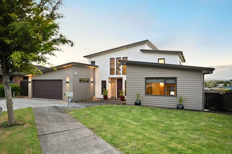 Photo of property in 8 Bishopsworth Way, Huntington, Hamilton, 3210