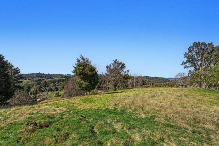 Photo of property in 107 Ohiwa Loop Road, Waiotahe, Opotiki, 3198