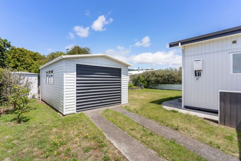 Photo of property in 207 Kiwi Road, Whangamata, 3620