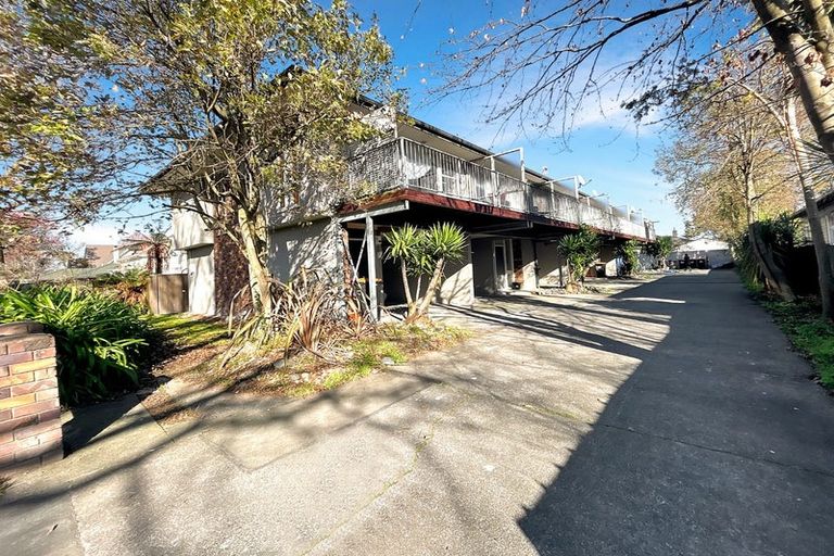 Photo of property in 88 Victoria Avenue, Palmerston North, 4410