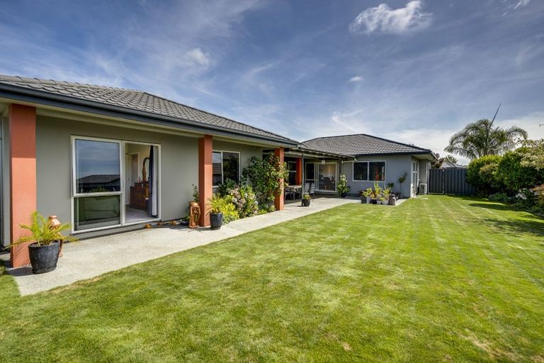 Photo of property in 22 Pukaki Place, Poraiti, Napier, 4112