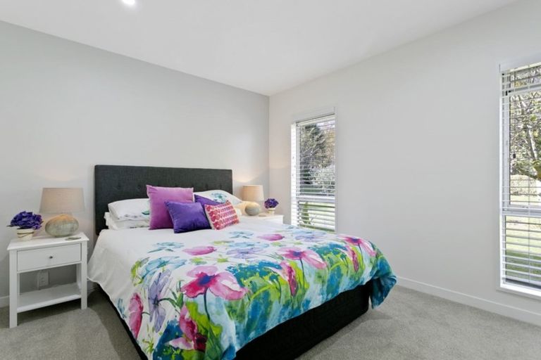 Photo of property in 66 Gillespie Place, Acacia Bay, Taupo, 3385