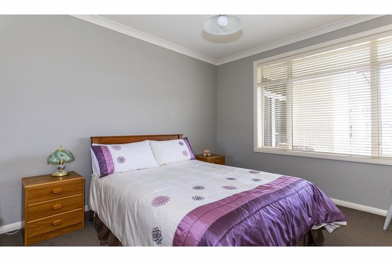 Photo of property in 2 Edinburgh Street, Gleniti, Timaru, 7910