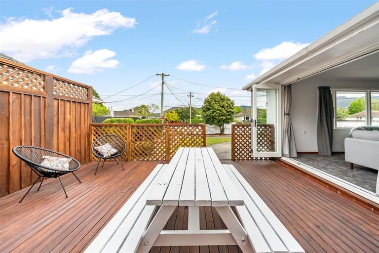 Photo of property in 54 Routley Crescent, Elderslea, Upper Hutt, 5018