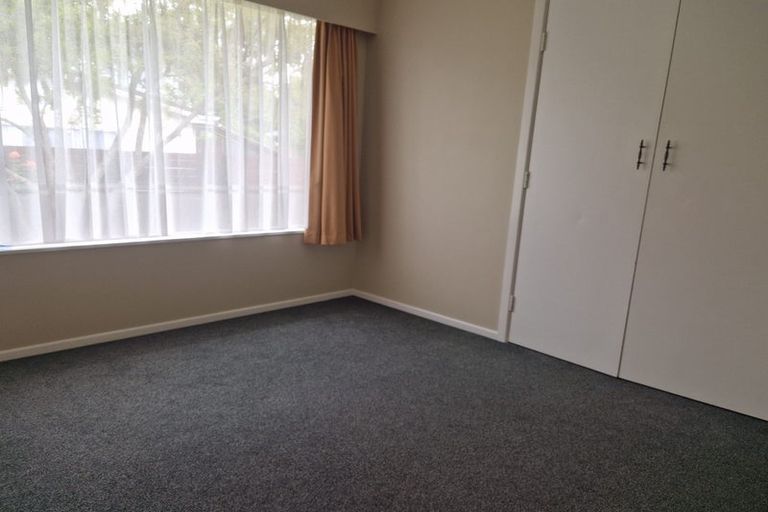Photo of property in 11a Waddington Drive, Naenae, Lower Hutt, 5011