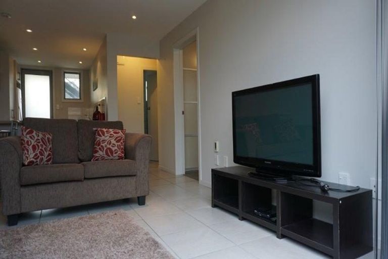 Photo of property in 4/23 Clare Road, St Albans, Christchurch, 8014