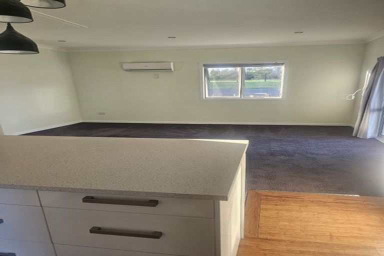 Photo of property in 837 Ararimu Valley Road, Helensville, Waimauku, 0882