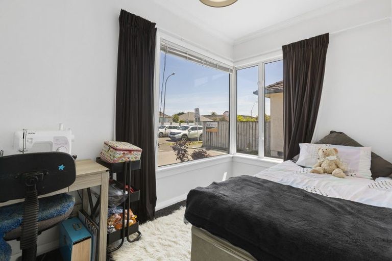 Photo of property in 199 Coronation Avenue, Welbourn, New Plymouth, 4310