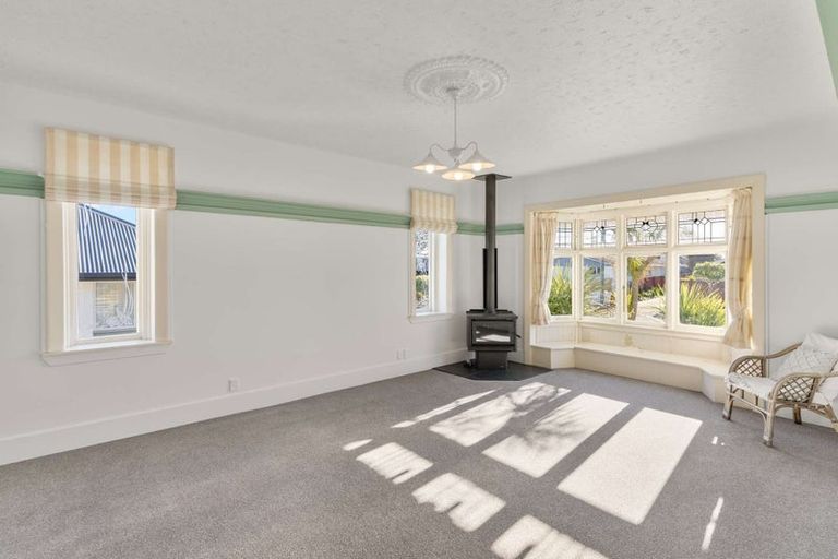 Photo of property in 181 Bowhill Road, New Brighton, Christchurch, 8083