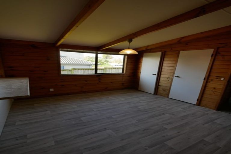 Photo of property in 1/82 Opaheke Road, Opaheke, Papakura, 2113