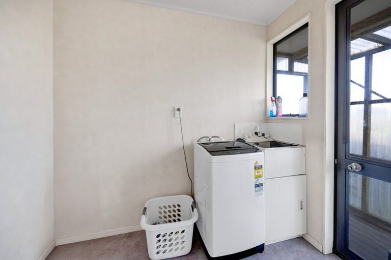 Photo of property in 11c Warwick Road, Stratford, 4332