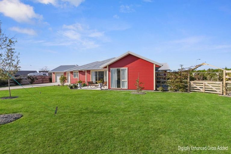 Photo of property in 4 Pukeko Way, Amberley, 7410