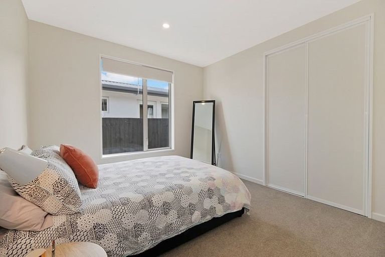 Photo of property in 12 Kingsbridge West, Burwood, Christchurch, 8083