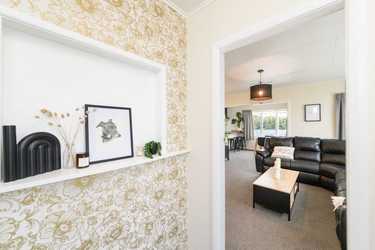 Photo of property in 7 Luton Street, Hokowhitu, Palmerston North, 4410