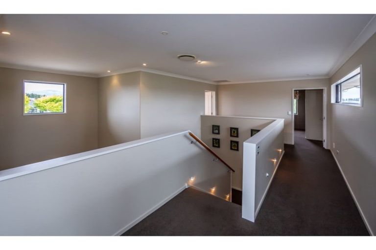 Photo of property in 27 Highpeak Place, Wigram, Christchurch, 8025