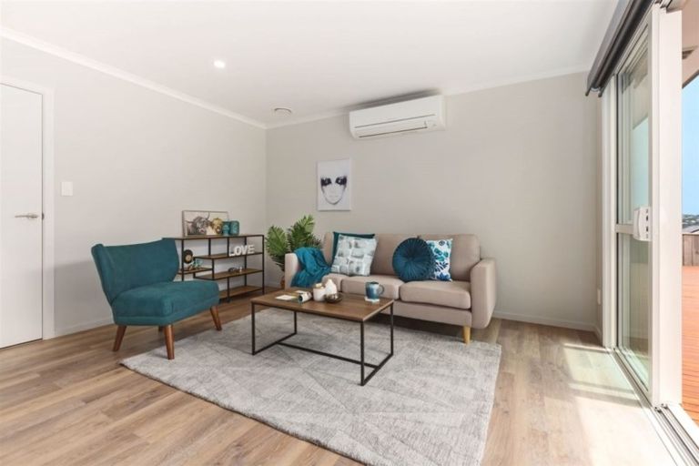 Photo of property in 64 John Burke Drive, Aotea, Porirua, 5024