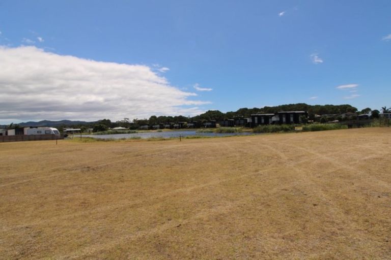 Photo of property in 105 Mahoe Place, Matarangi, Whitianga, 3592