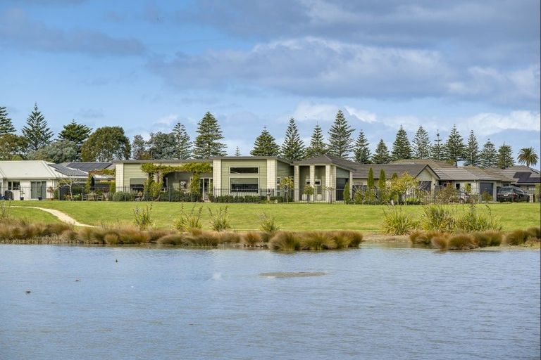 Photo of property in 19 Aparima Place, Awatoto, Napier, 4110
