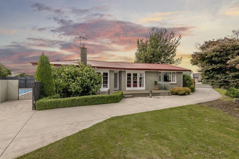 Photo of property in 77 Veitches Road, Casebrook, Christchurch, 8051